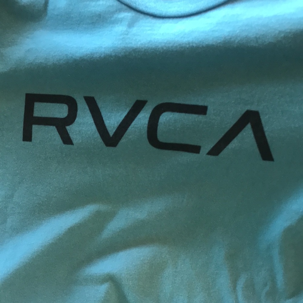 RVCA ruca M. Medium T-shirt Olympic blue/Turkish blue. Black riding. Clean. Nice